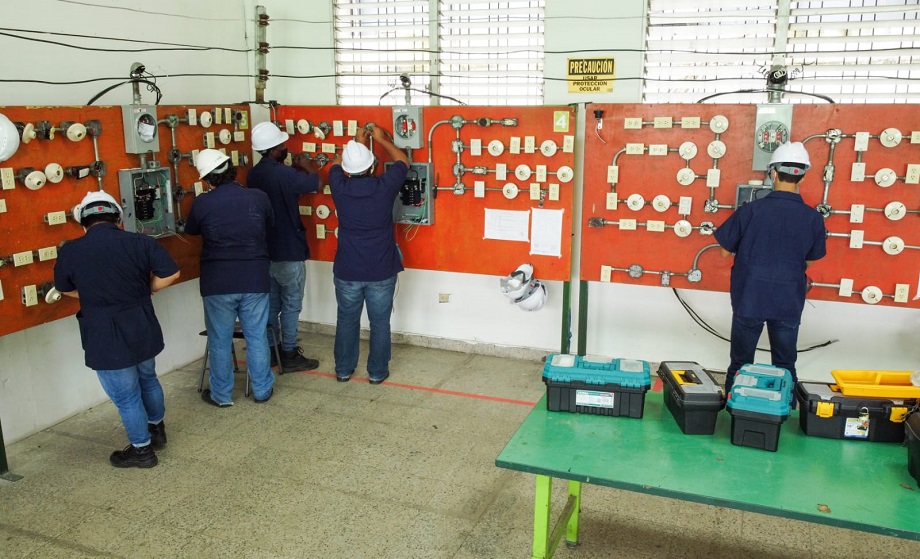 Abierta matrícula gratis en Centros Municipales de Capacitación Técnica de San Pedro Sula