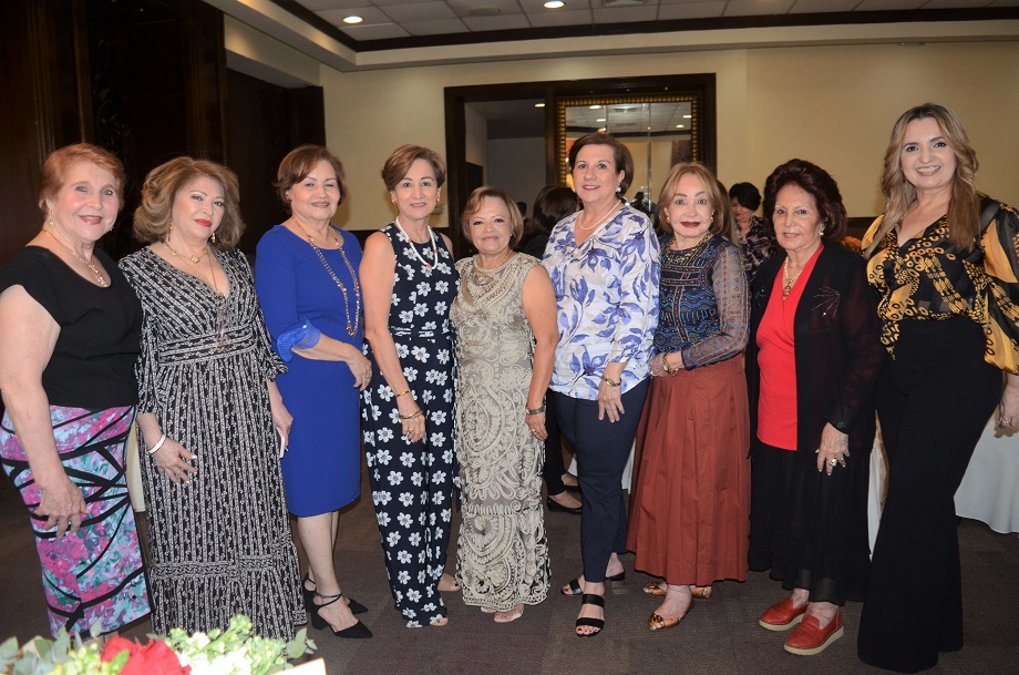 Elena de Dubón homenajeada Mujer del año 2023 del Club Internacional de Mujeres