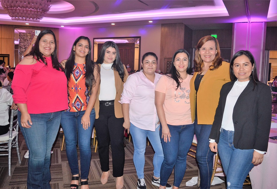 Así se vivió la celebración del Día de la Mujer en San Pedro Sula