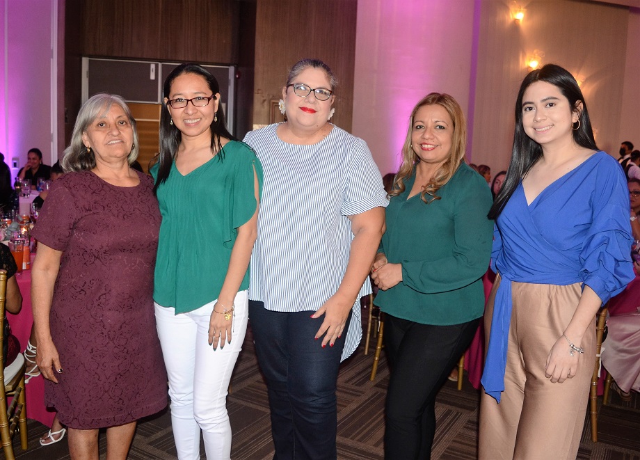 Así se vivió la celebración del Día de la Mujer en San Pedro Sula