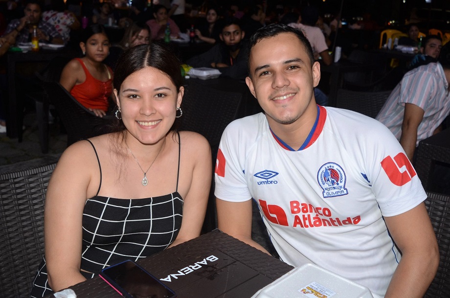 Ellos disfrutaron del “Festival del Pollo chuco” en San Pedro Sula