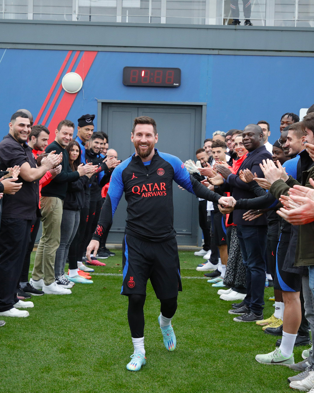 Lionel Messi se sumó a los entrenamientos del PSG