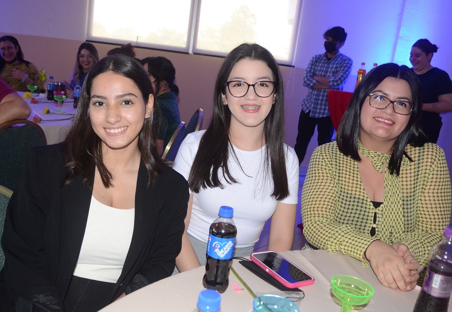 UTH rinde tributo a la Mujer virtuosa 2023