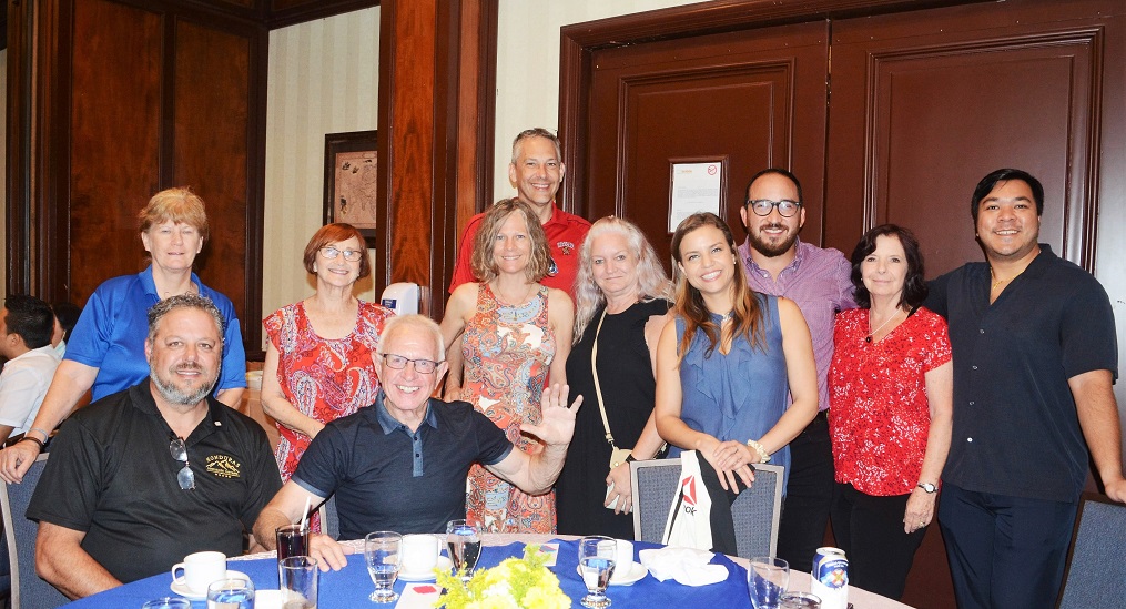 Hermandad rotaria en San Pedro Sula en la celebración del 118 Aniversario de Rotary International