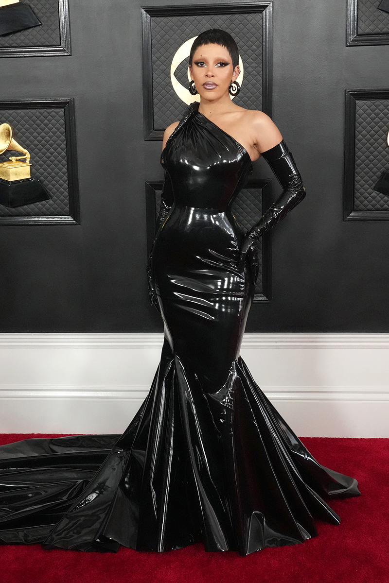 Los looks más impactantes en la alfombra roja de los premios Grammy 2023