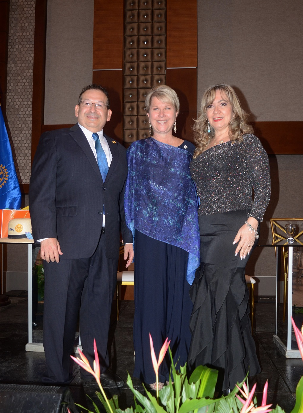 Gala e honor a Jennifer Jones, presidente de Rotary International