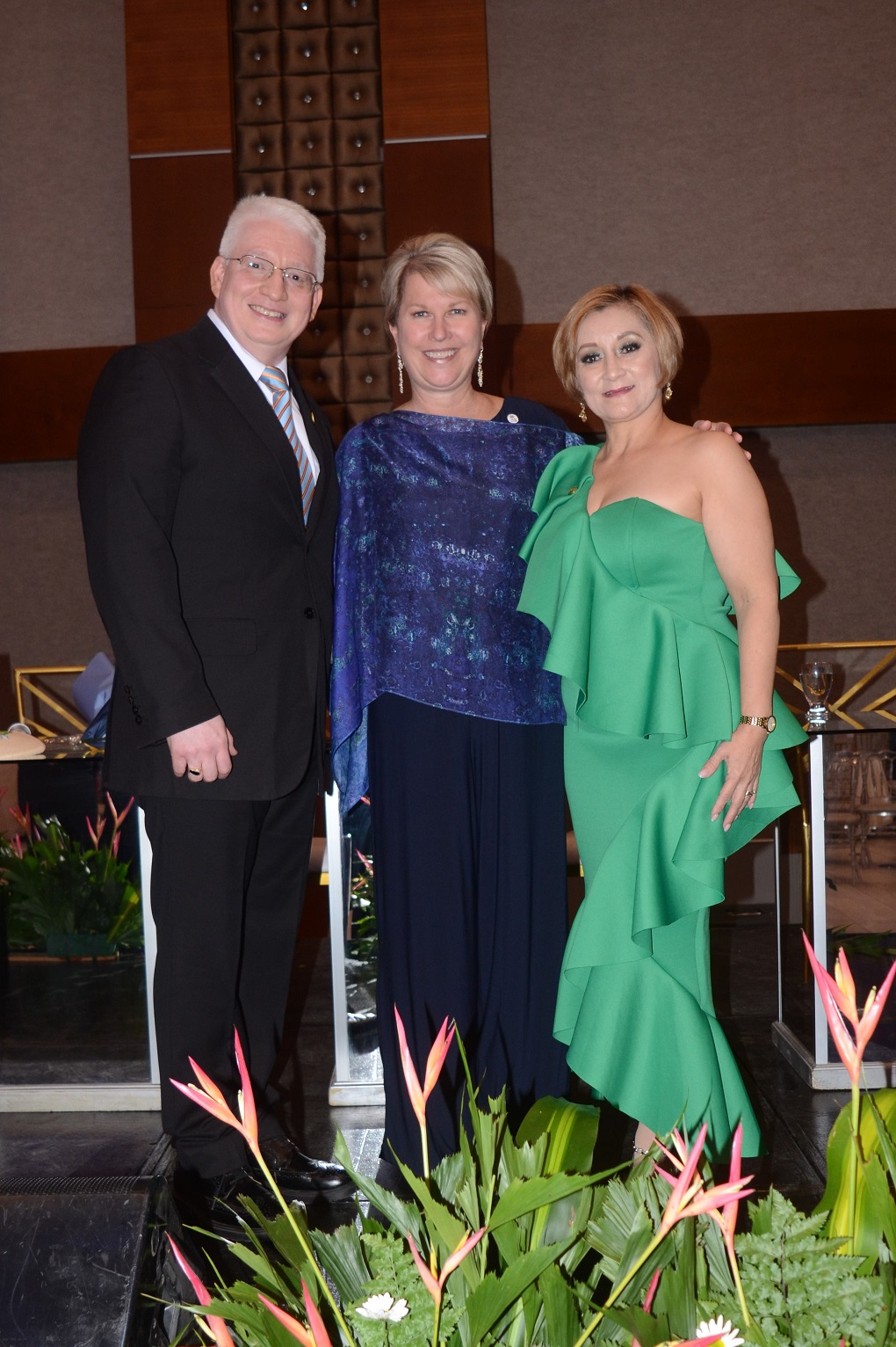 Gala e honor a Jennifer Jones, presidente de Rotary International