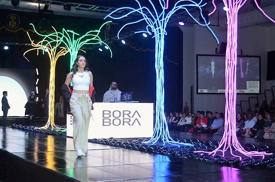 Ibiza Nights Fashion Show 2023 de los Seniors de la EIS