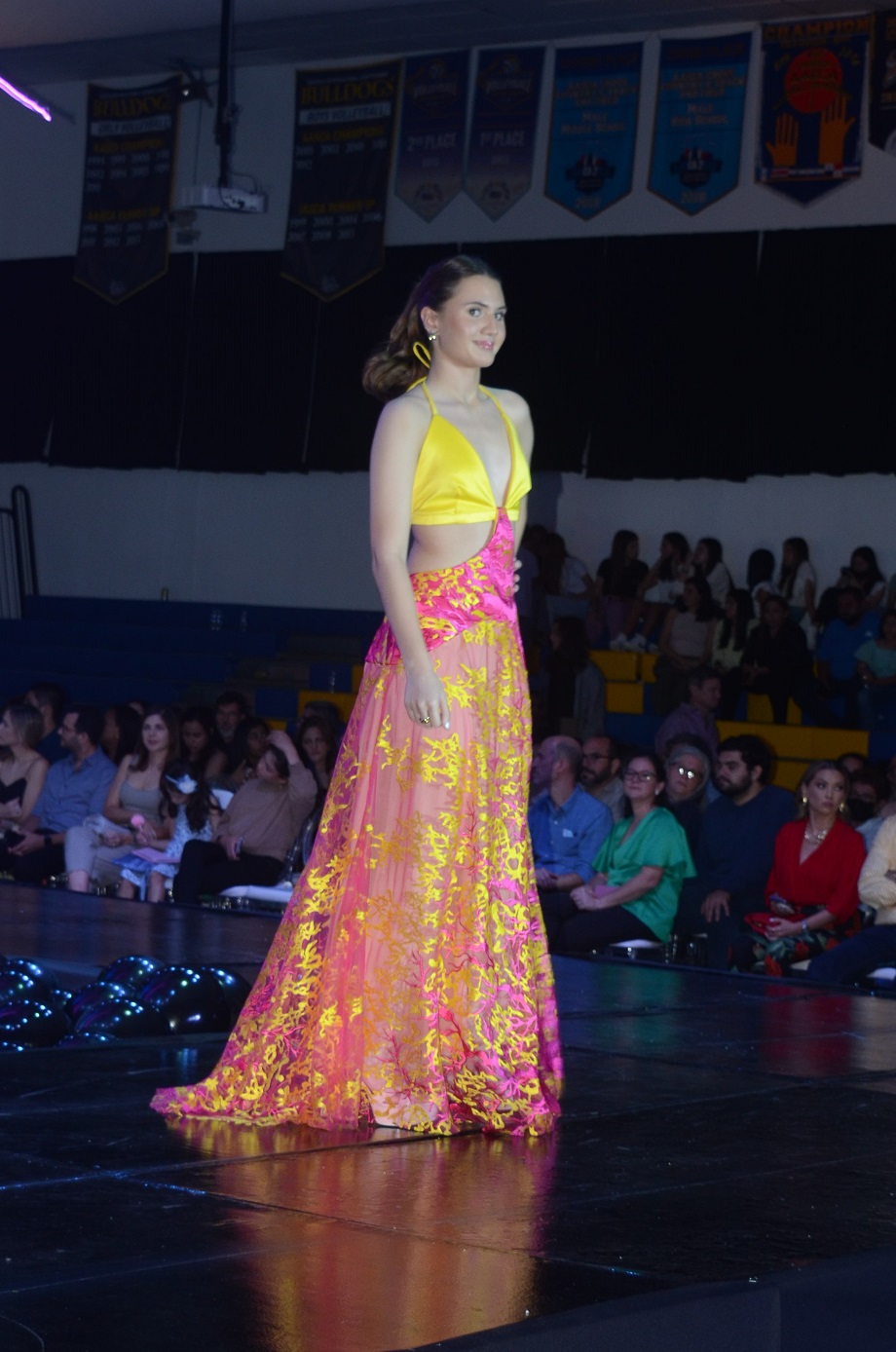 Ibiza Nights Fashion Show 2023 de los Seniors de la EIS