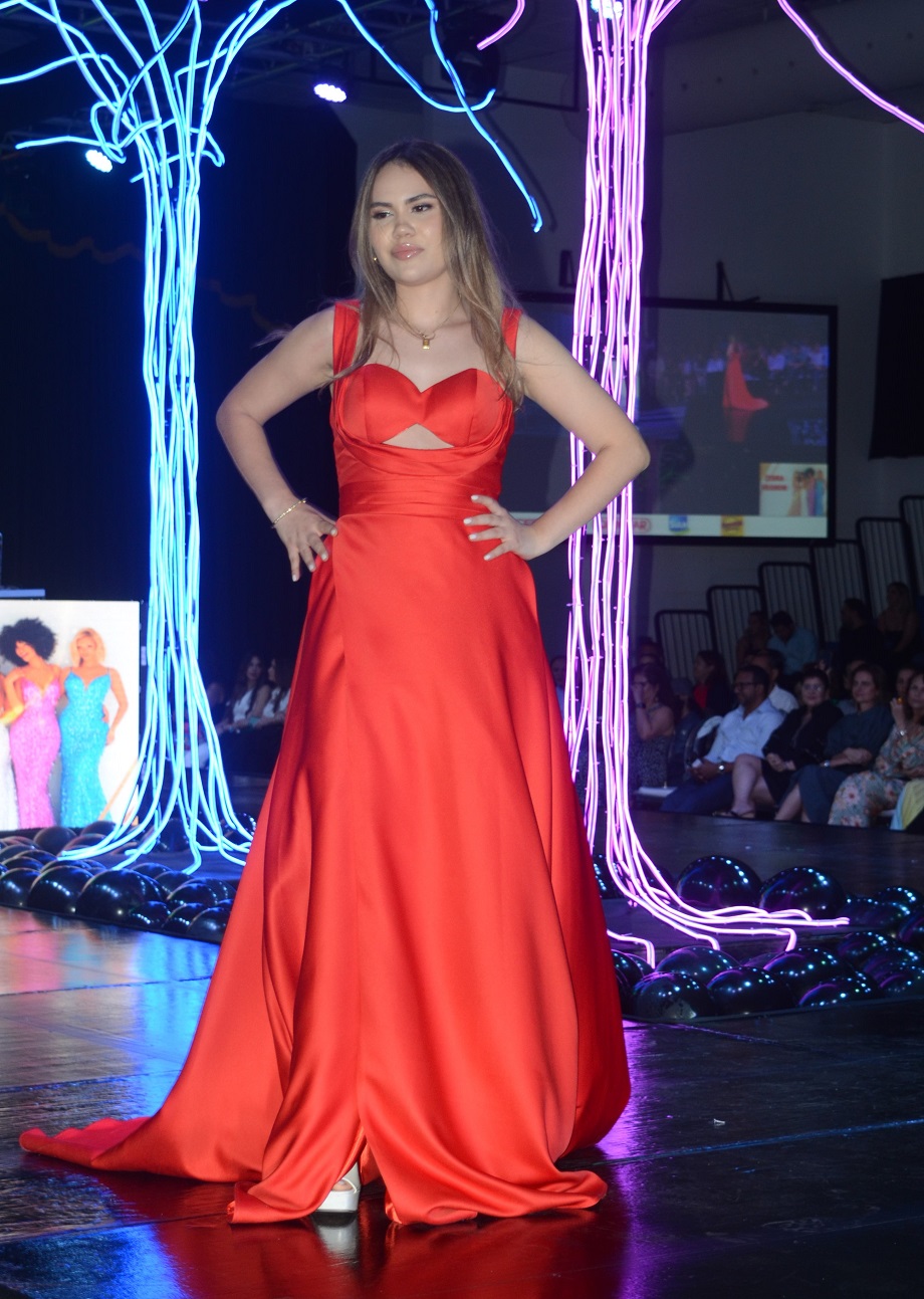 Ibiza Nights Fashion Show 2023 de los Seniors de la EIS