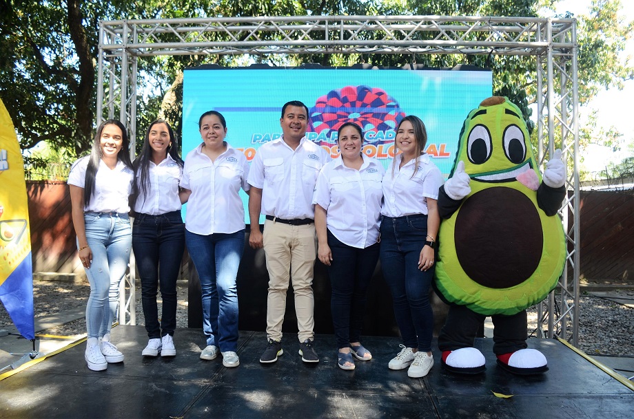 Lanzamiento de la nueva campaña de verano: Nos fuimos de vacaciones con Supermercados Colonial