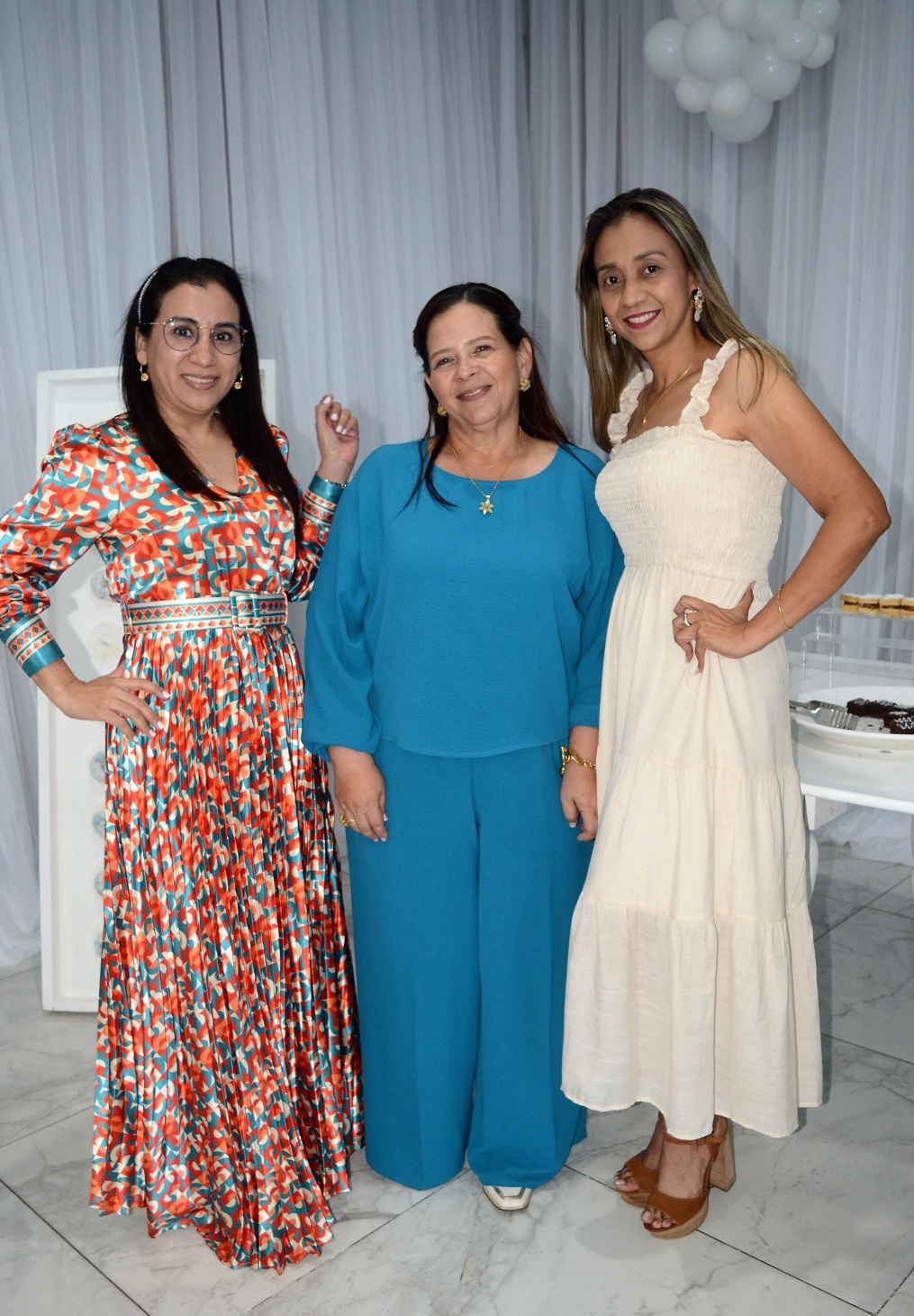 Un baby shower con mucho encanto en honor a Sadia Orellana de Martínez