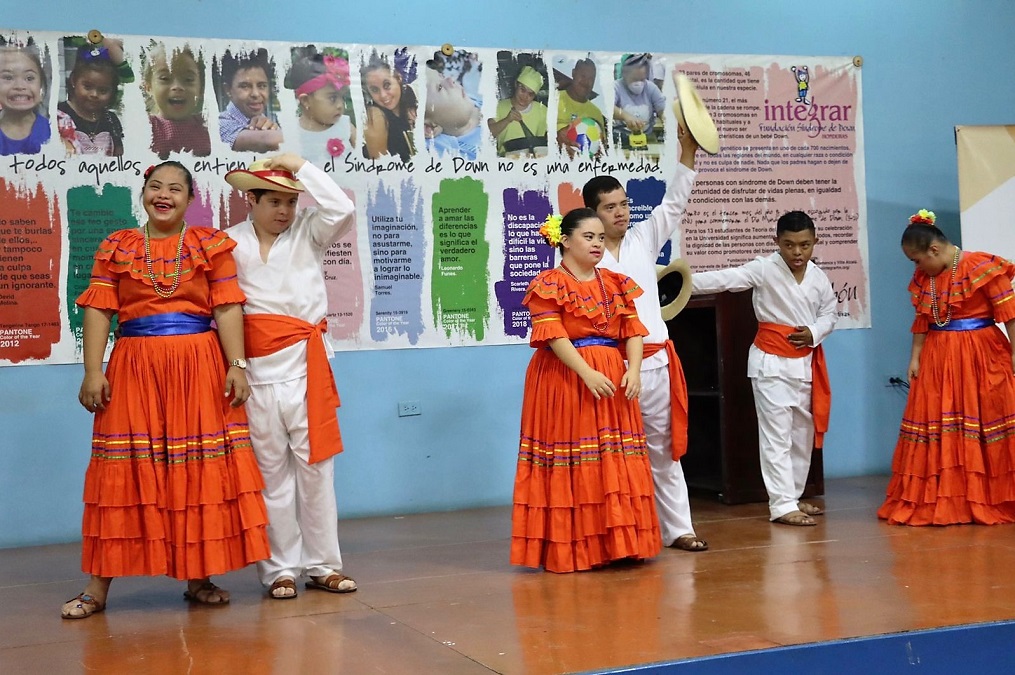 Conmemoran el Día Internacional del Síndrome de Down con niños de la Fundación Integrar