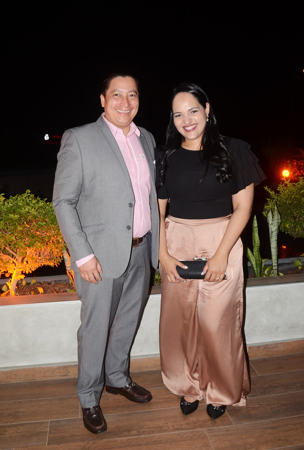 Raymond Barrios y Cindy Flores: protagonistas de un boda íntima y llena de amor