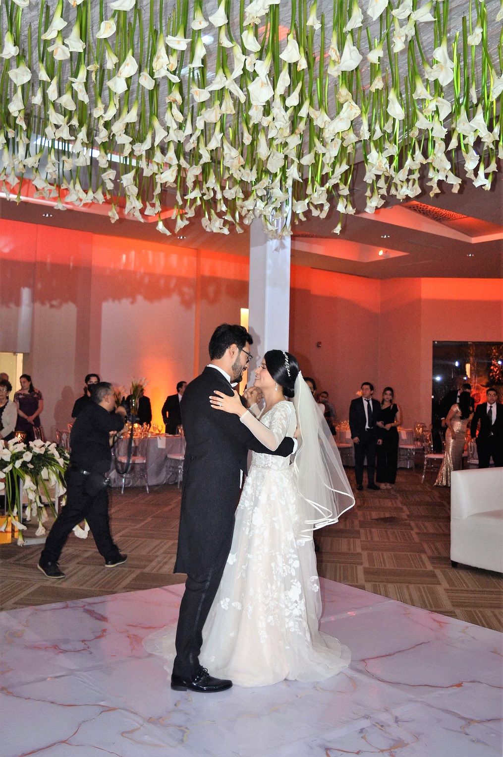 Marco Tulio Dardón y Tania Nohely Díaz celebran su boda soñada