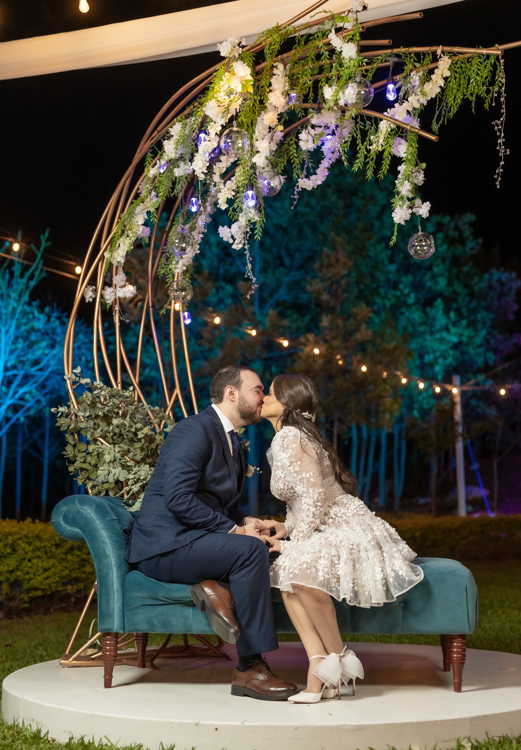 Elegante boda civil de Rosa Méndez y Jesús Chinchilla