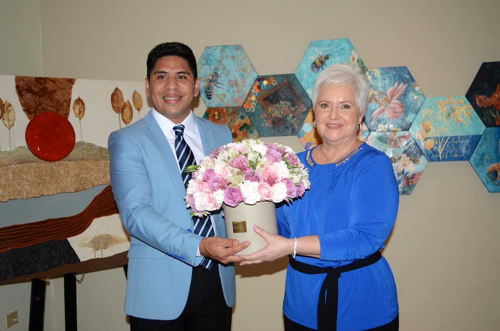 Muestra pictórica “Pasión por el color” homenaje a Margarita Hernández “Adamarga”