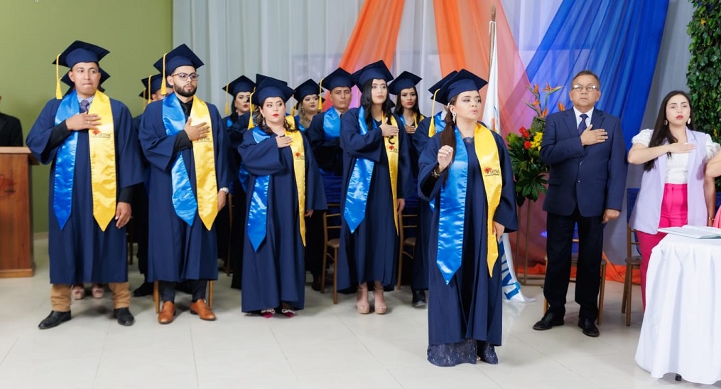 Primera Graduación 2023 desarrollada en UCENM Santa Rosa de Copán