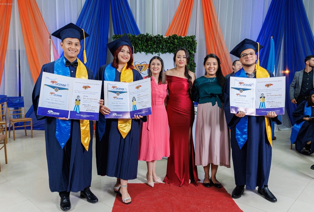 Primera Graduación 2023 desarrollada en UCENM Santa Rosa de Copán