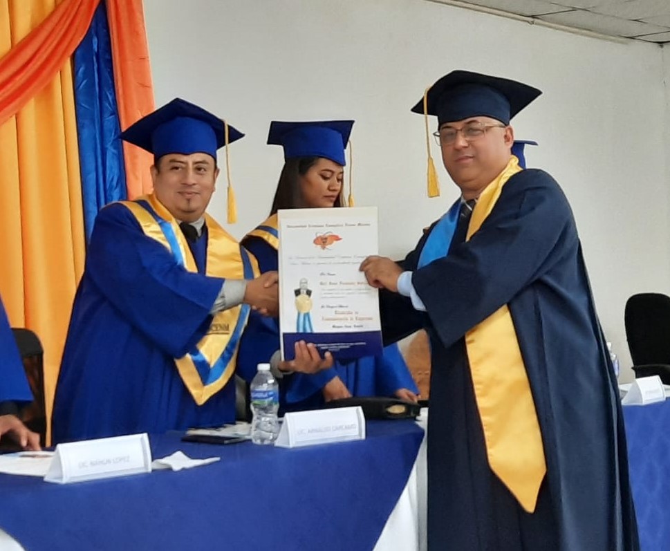 UCENM celebra su centésima quinta promoción de graduados en el Campus Peña Blanca 