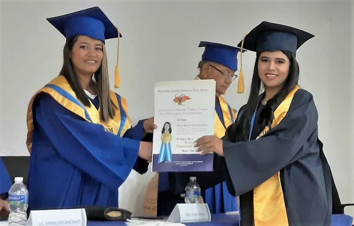 UCENM celebra su centésima quinta promoción de graduados en el Campus Peña Blanca 