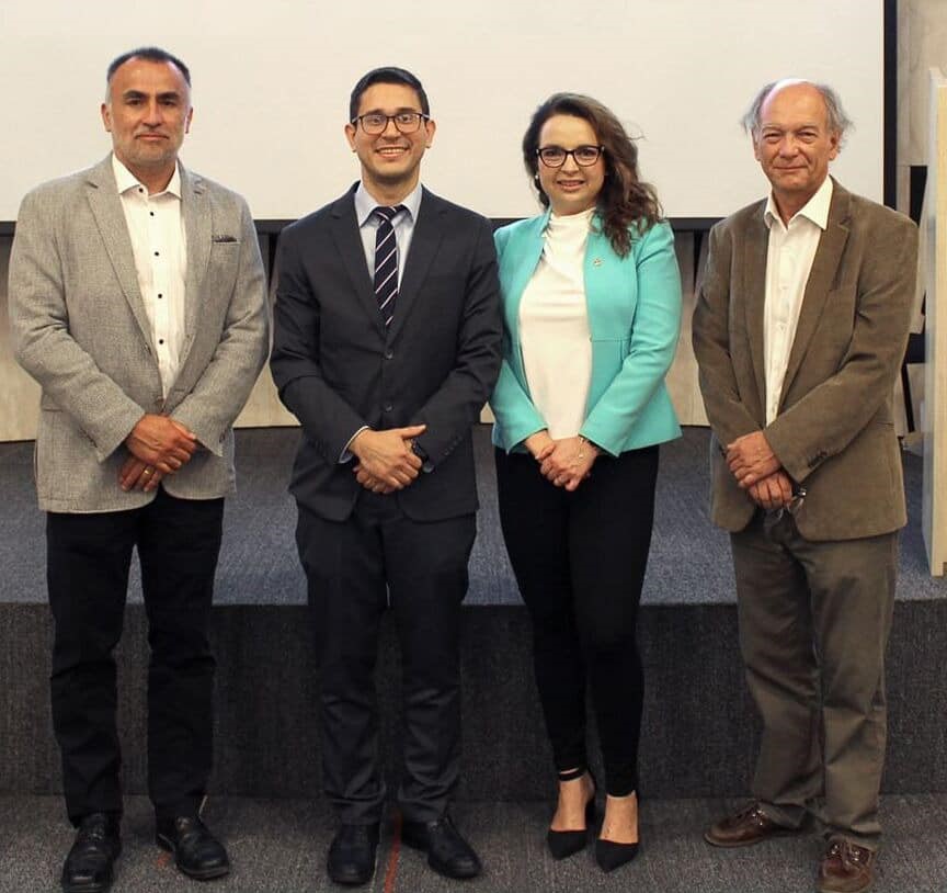 Científico hondureño es reconocido en Chile por descubrir un tratamiento para pacientes con metástasis cerebral 