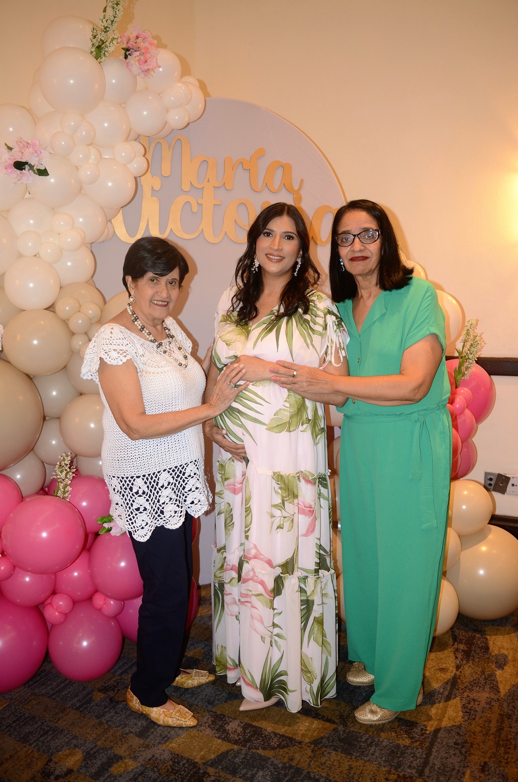 Un alegre Baby Shower en honor a Dany Carolina Duarte de Maldonado