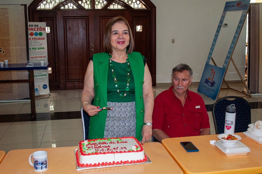 UCENM homenajeó a todas las madres con un acto especial