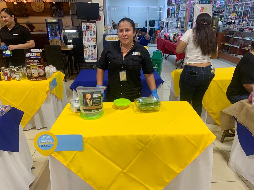 Feria de Emprendedores Supermercados Colonial