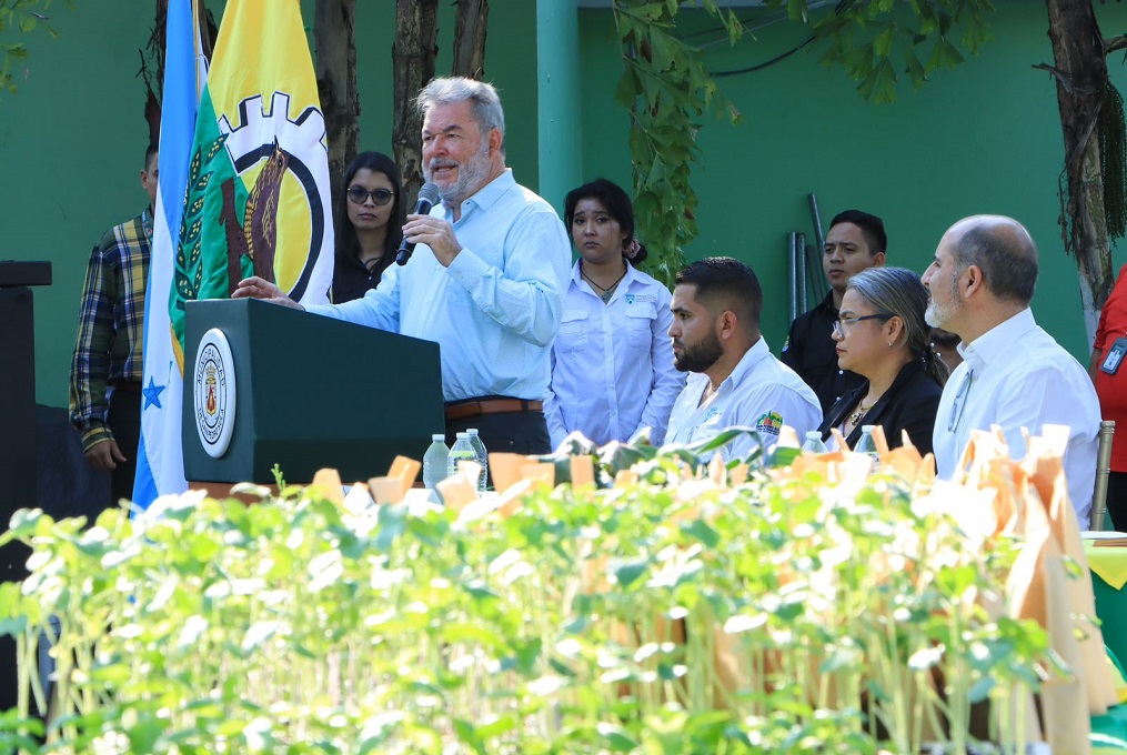 Lanzan segunda edición del programa Huertos Escolares en San Pedro Sula