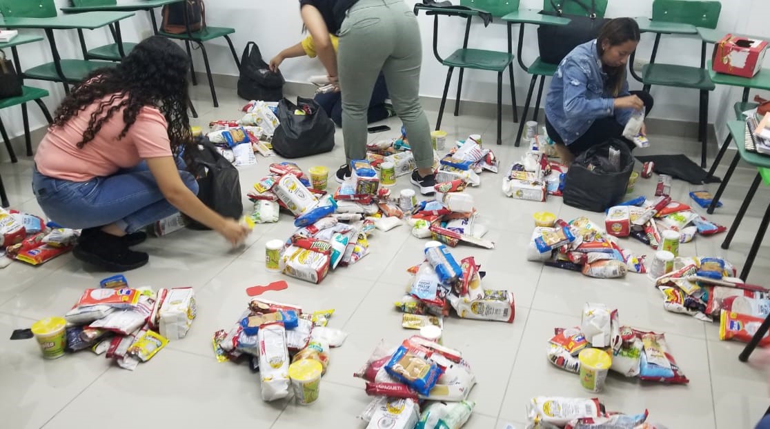Estudiantes de UCENM en La Entrada, Copán se proyectan con programa Lazos de Solidaridad