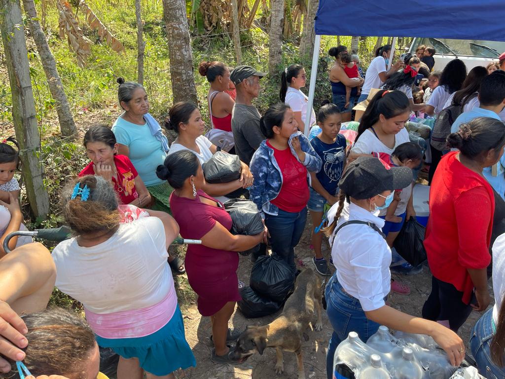 Estudiantes de UCENM en La Entrada, Copán se proyectan con programa Lazos de Solidaridad