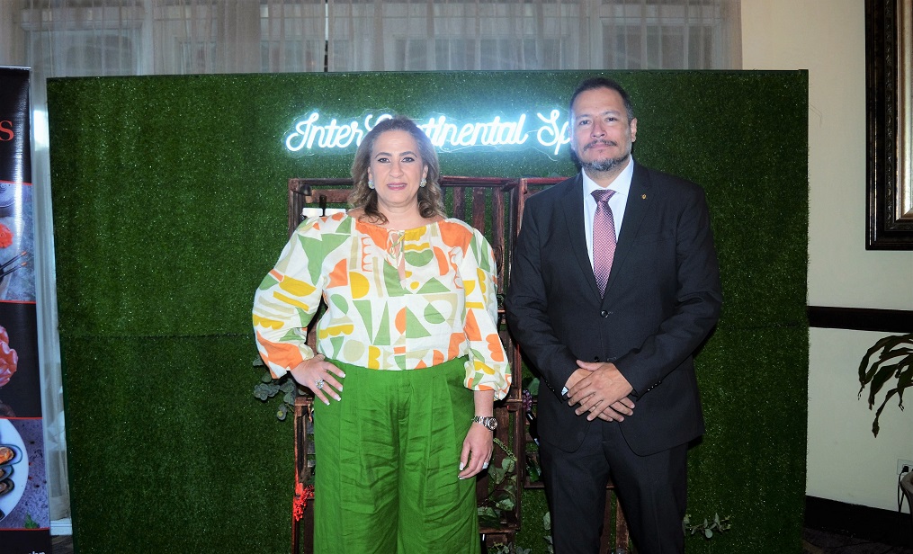 Diversión y exclusivo ambiente en el Word Wine Tour 2023 del Hotel Intercontinental