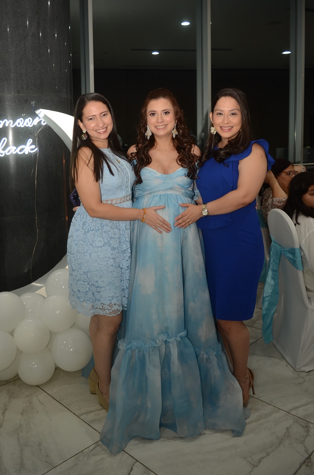 Alegre baby shower en honor a Vanessa Colman de Mateo