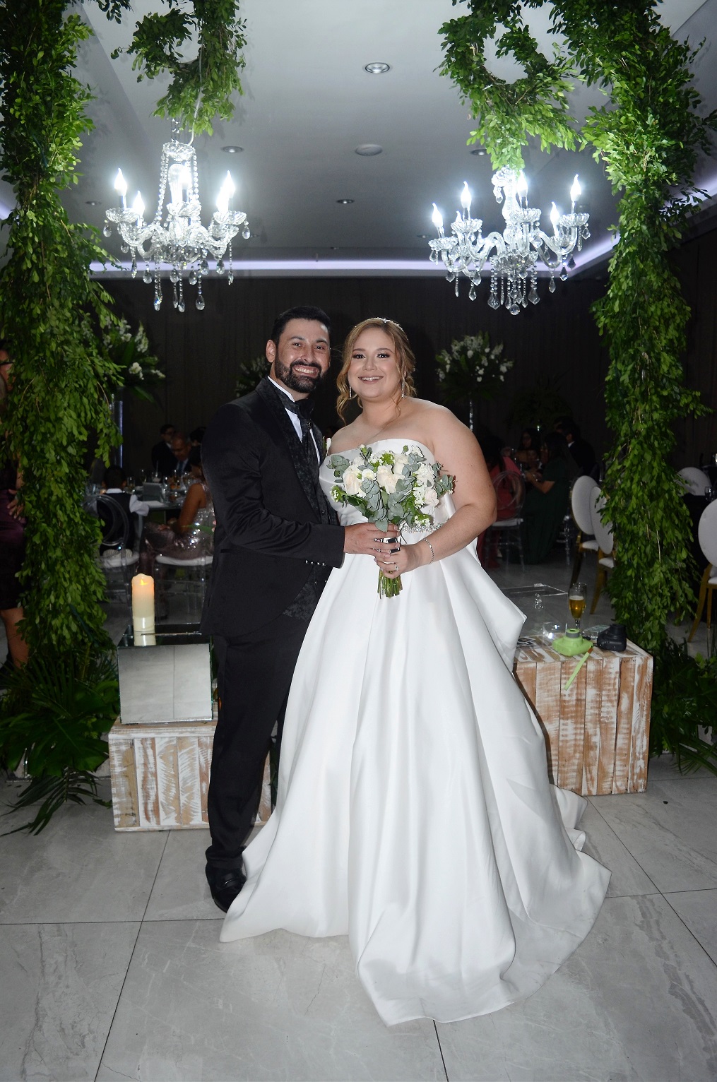 Jaime Cerritos y Cristy Cruz se dan el “Sí acepto” en una boda llena de amor y alegría