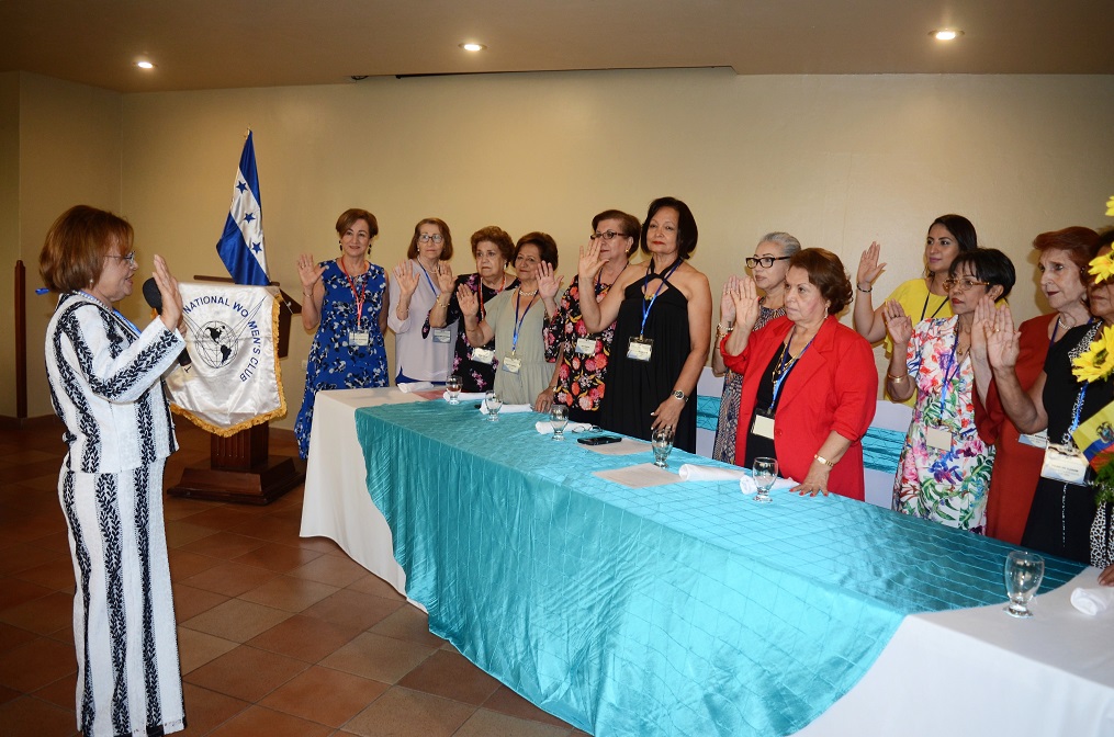 Asume nueva junta directiva del Club Internacional de Mujeres