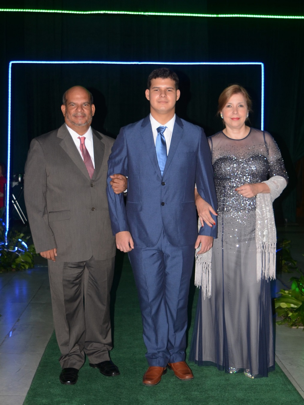 Elegante gala de graduación de la Generación 2023 de la Franciscan School