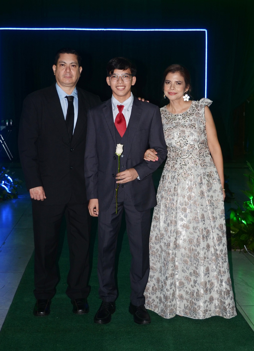 Elegante gala de graduación de la Generación 2023 de la Franciscan School