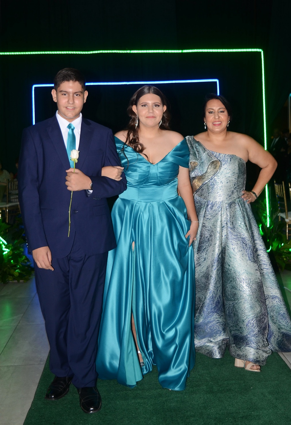 Elegante gala de graduación de la Generación 2023 de la Franciscan School