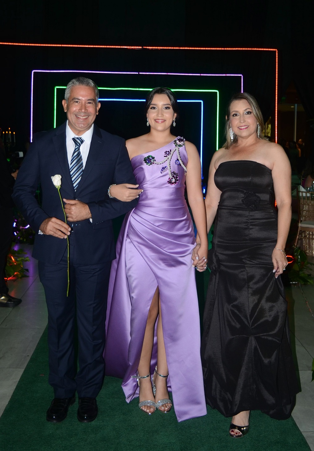 Elegante gala de graduación de la Generación 2023 de la Franciscan School