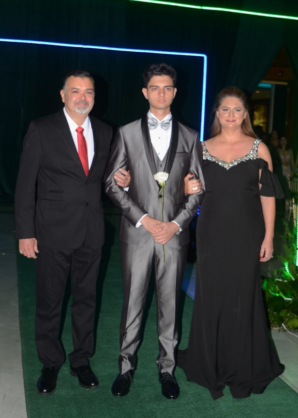 Elegante gala de graduación de la Generación 2023 de la Franciscan School