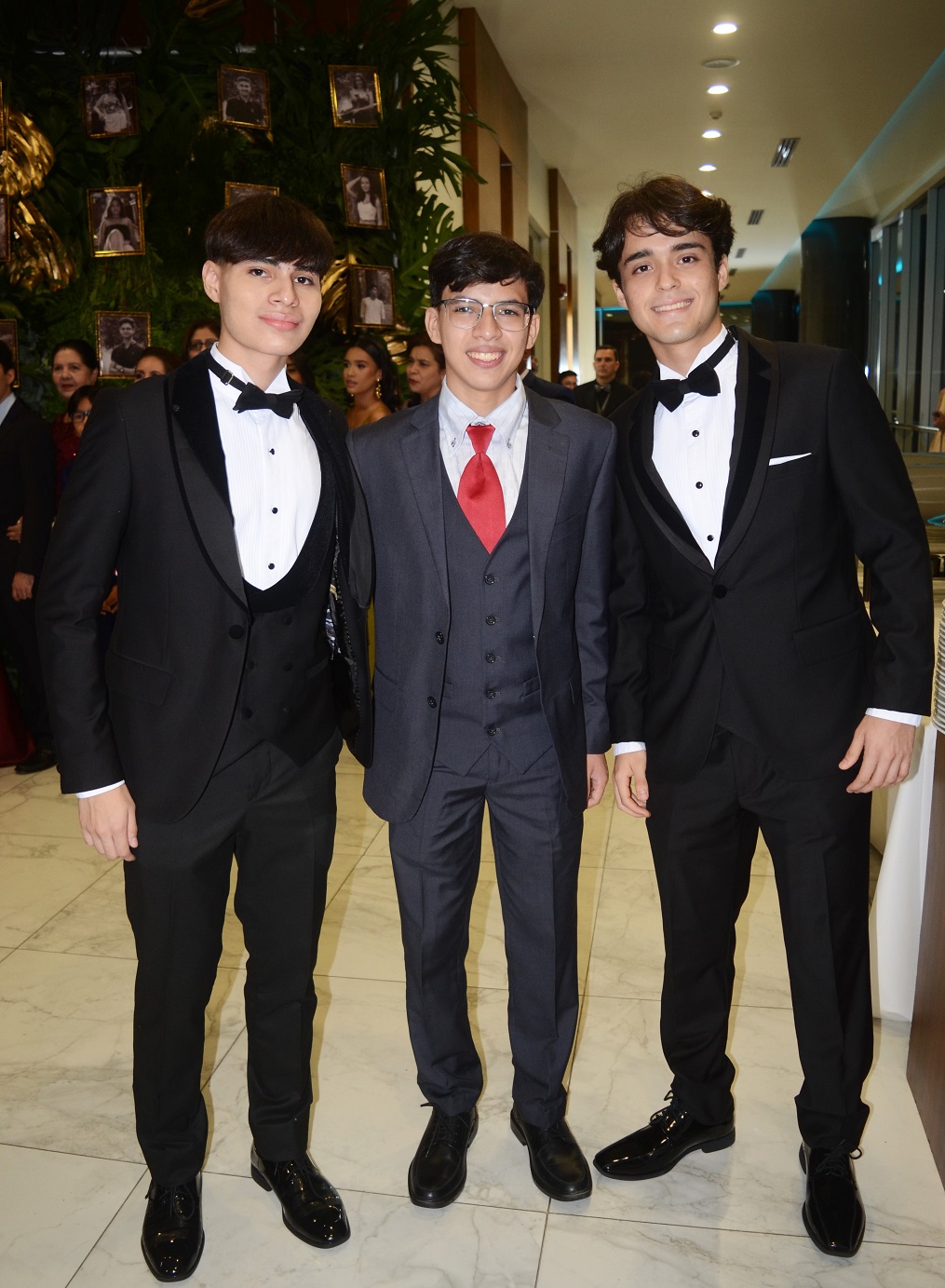 Elegante gala de graduación de la Generación 2023 de la Franciscan School