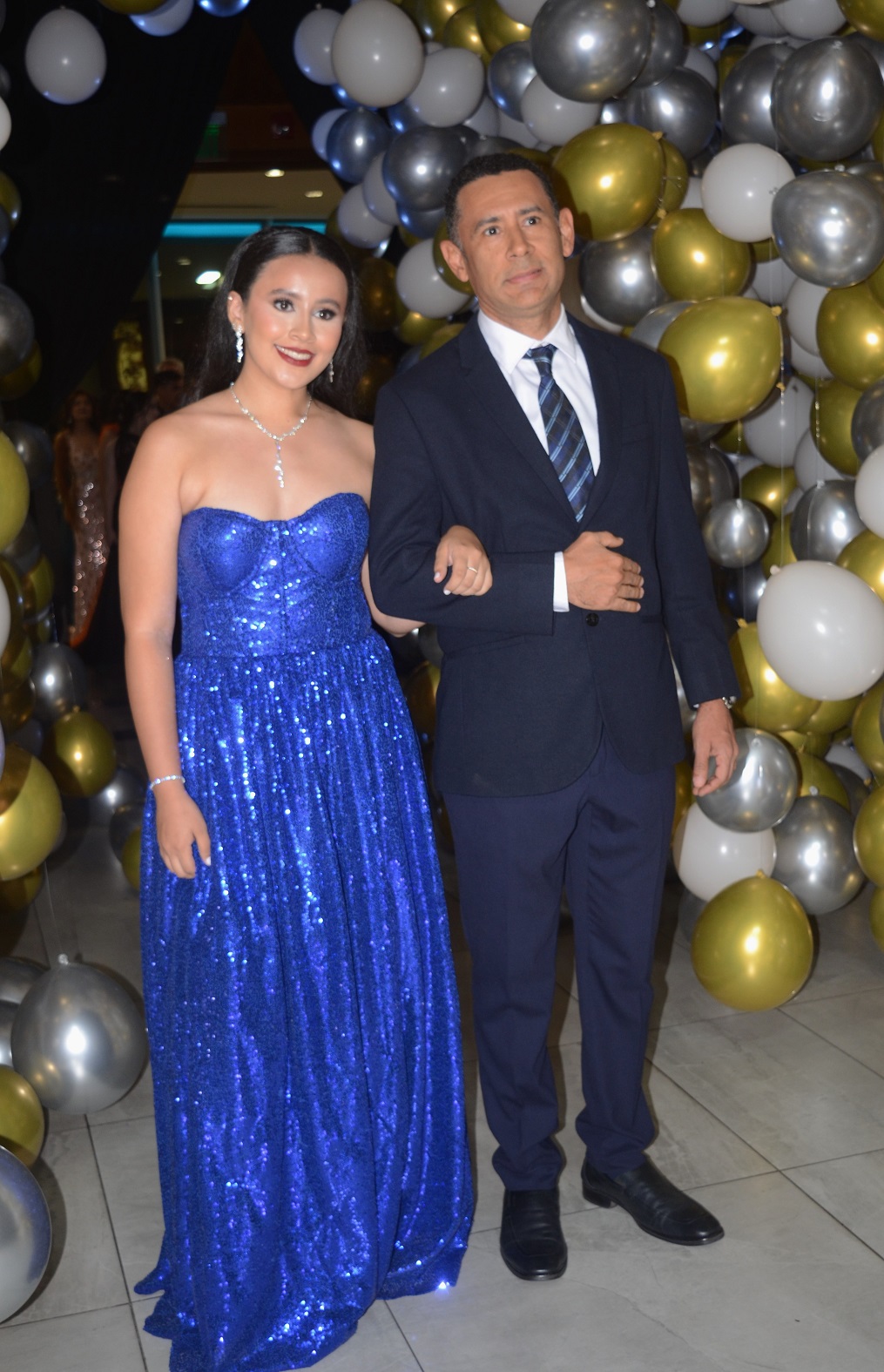 Elegante gala de graduación de la generación 2023 de la Freedom High School