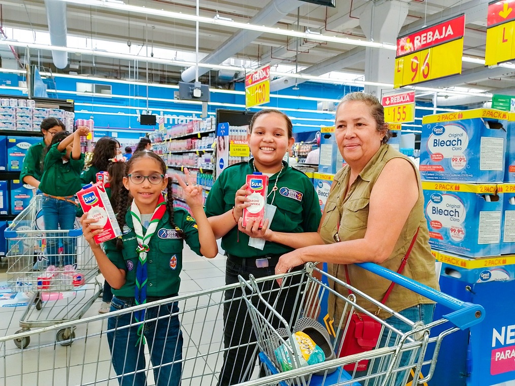 Campaña Lechetón sobrepasa y dobla la meta, recolectando 136,867 vasos de leche