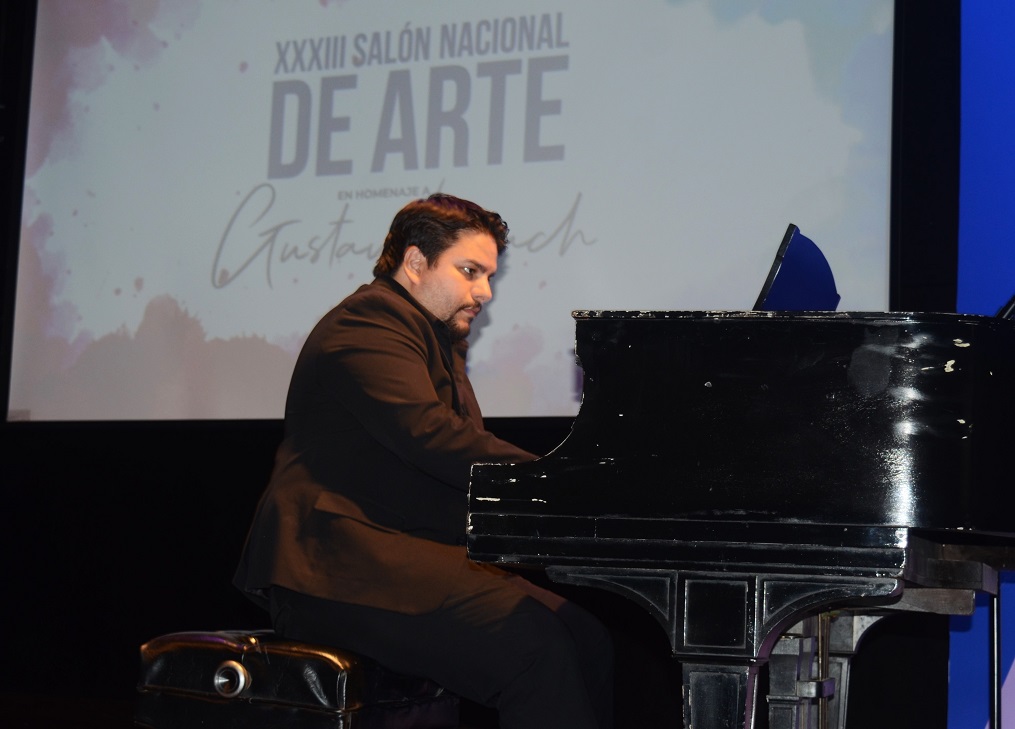 XXXIII Salón Nacional de Arte en homenaje a Gustavo Larach