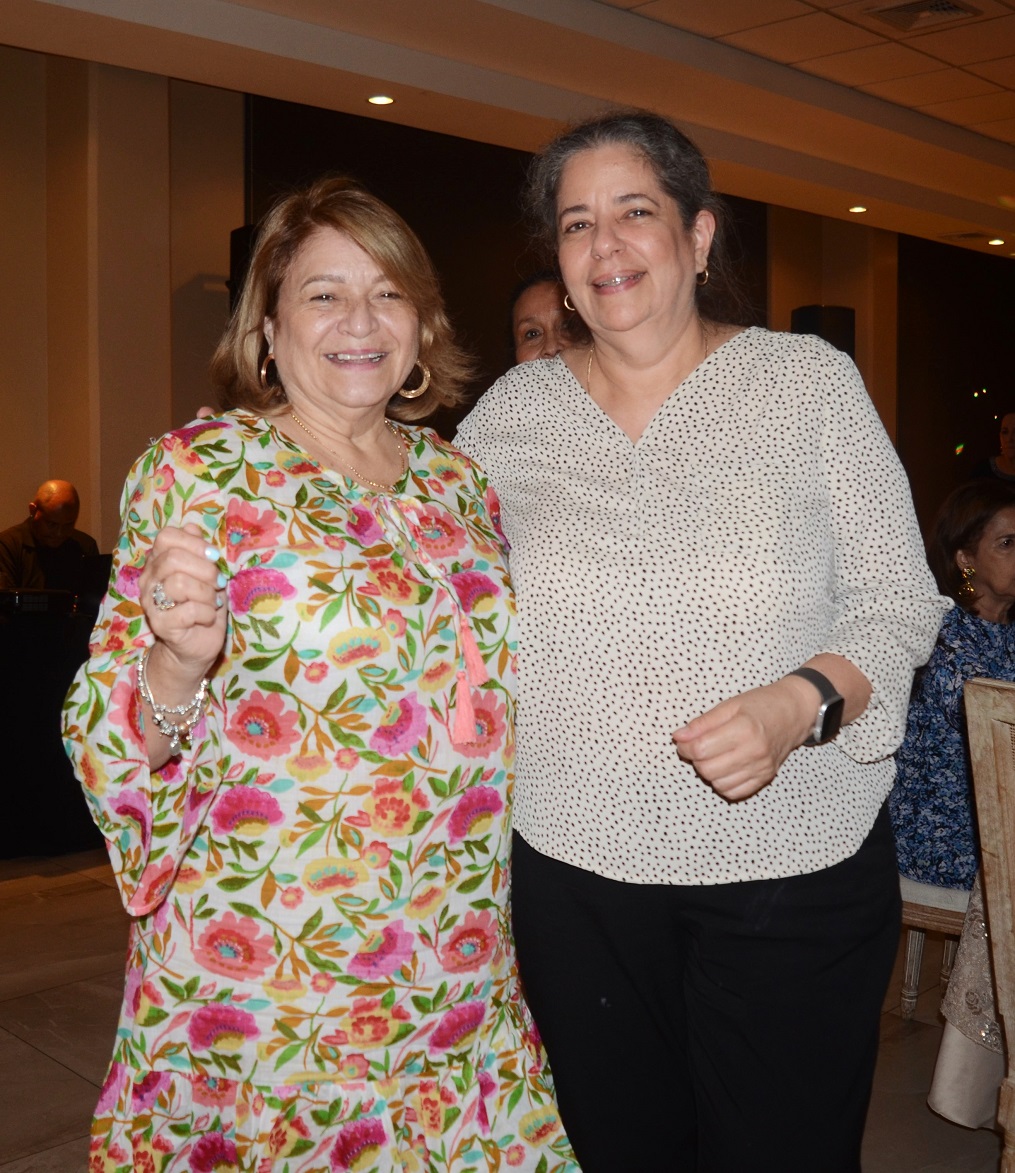 Brindis por el 50 aniversario de egresadas de la clase 73 del Instituto María Auxiliadora