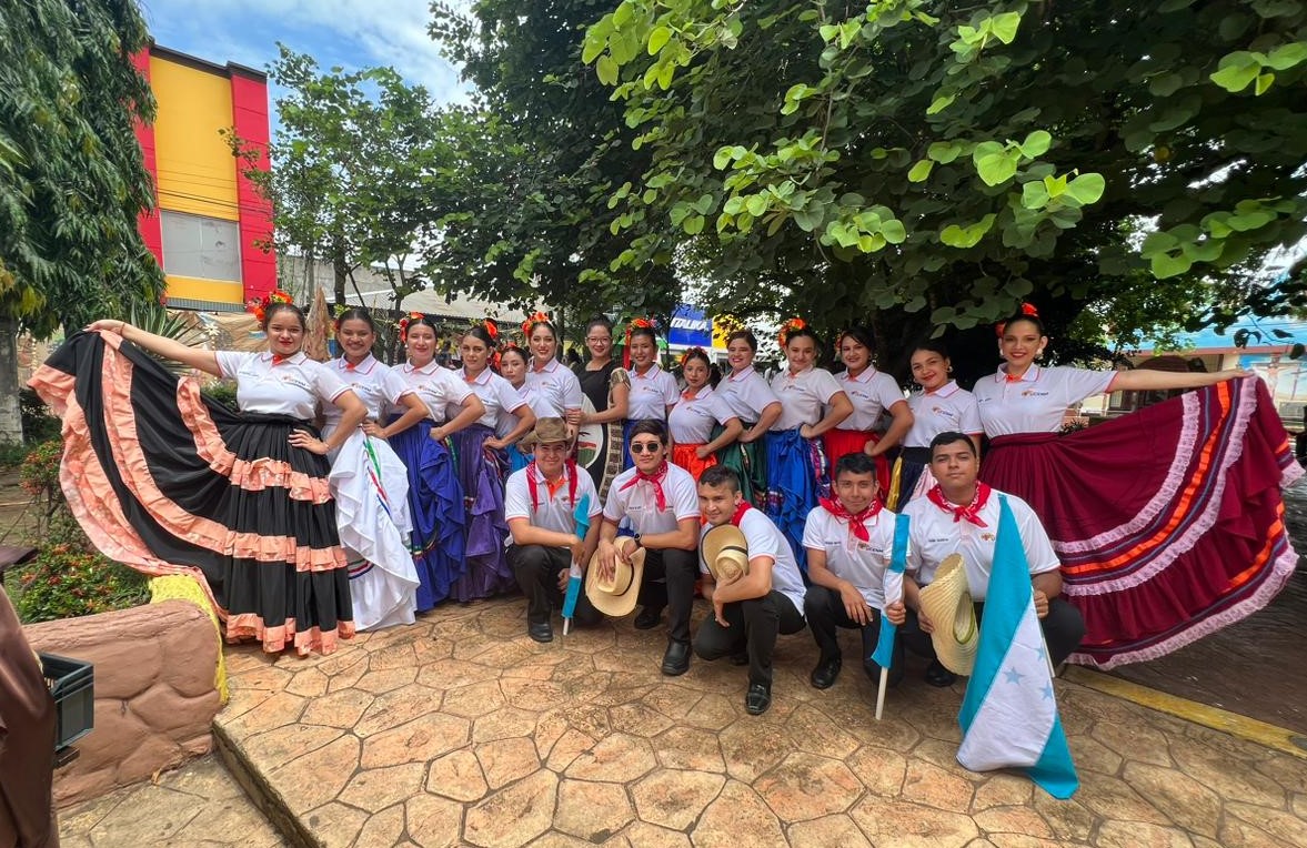 UCENM Santa Cruz de Yojoa celebra evento "Cultura de Nuestra Tierra 2023"