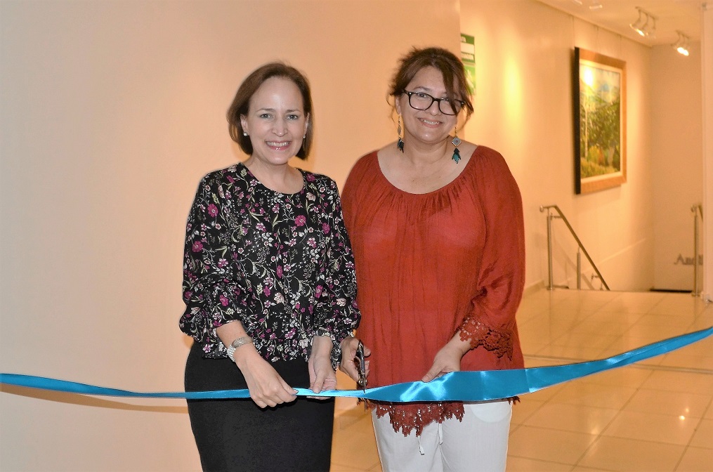 Mayra Casiano inaugura exposición pictórica “Tesoros de mi tierra… un viaje artístico”