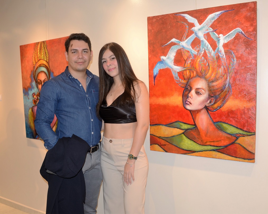 Mayra Casiano inaugura exposición pictórica “Tesoros de mi tierra… un viaje artístico”