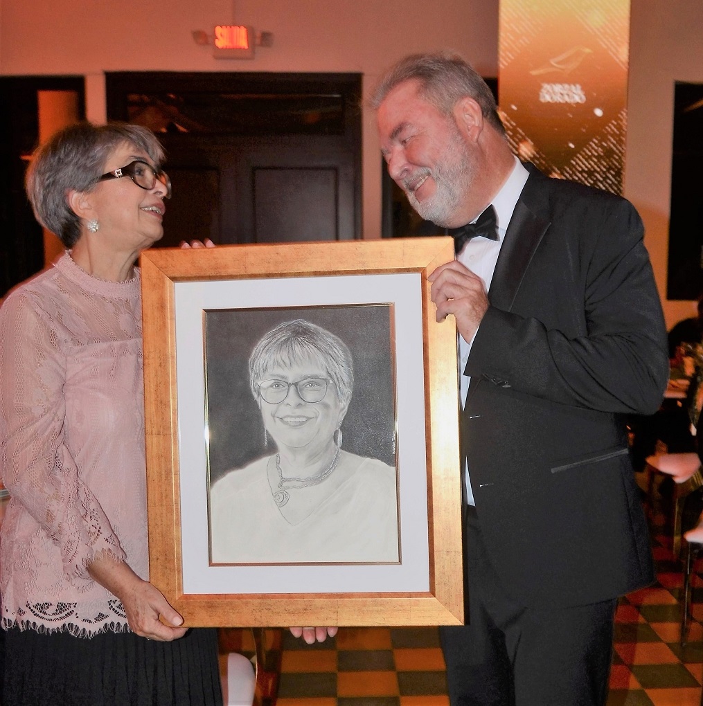 Galardonan con Premio Zorzal Dorado a Julieta Kattán, Linda Coello y Vivian Chahín en San Pedro Sula